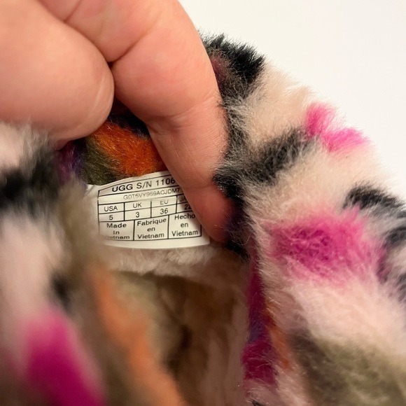 Ugg fluff mini rainbow light pink size 5 - Picture 5 of 5